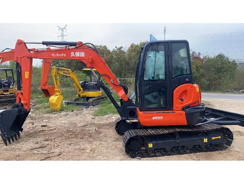 Minibagger KUBOTA KX155: das Bild 5