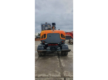 Mobilbagger Wacker Neuson Ew100 z rototiltem: das Bild 3
