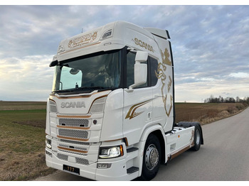 SCANIA R 500 Sattelzugmaschine