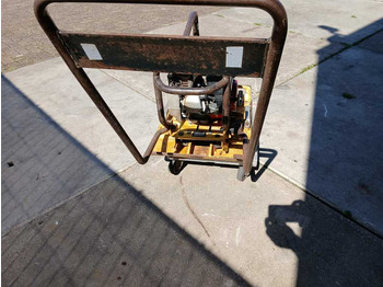 Rüttelplatte Wacker WPR 1350: das Bild 3 Rüttelplatte Wacker WPR 1350: das Bild 3