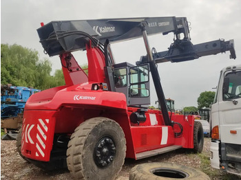 KALMAR Reach stacker
