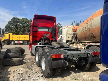 Sattelzugmaschine SINOTRUK HOWO trailer head: das Bild 4 Sattelzugmaschine SINOTRUK HOWO trailer head: das Bild 4