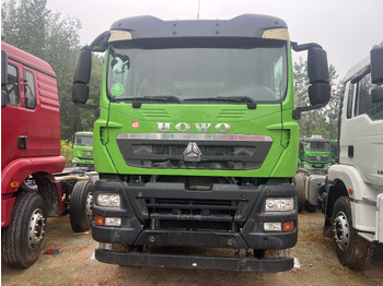 SINOTRUK HOWO Sattelzugmaschine