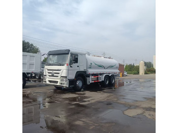 SINOTRUK HOWO LKW