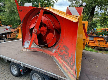 UNIMOG Schneefräse