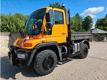 UNIMOG U300 Schneeräumfahrzeug
