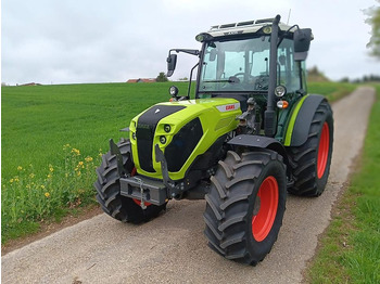 CLAAS Axos 240 Traktor