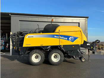 Landmaschine New Holland BB9060 CropCutter: das Bild 2