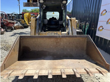 Deltalader Gehl RT210 à 39900 € HT: das Bild 3