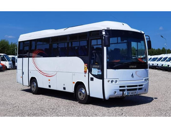 Überlandbus