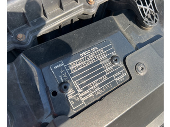 Kipper Transporter IVECO DAILY 35-140: das Bild 3
