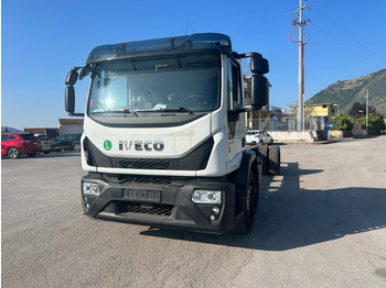 IVECO EuroCargo Fahrgestell LKW