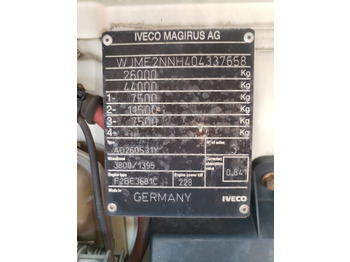 Abrollkipper IVECO STRALIS AD 260S31: das Bild 2