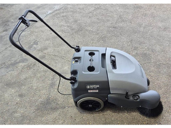 NILFISK Kehrmaschine