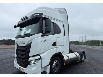 IVECO S-WAY Sattelzugmaschine