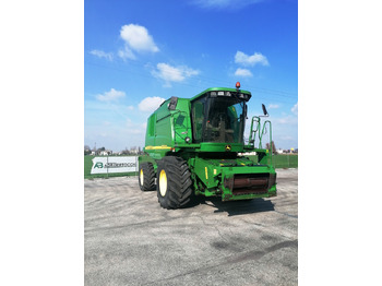 JOHN DEERE Mähdrescher