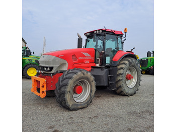 McCORMICK Traktor