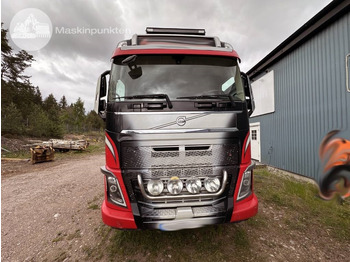 Holztransporter Volvo FH 16 750: das Bild 3