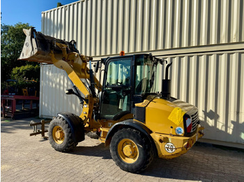 Radlader CAT 907H2 / 2014 BJ / 6.390 H / Schaufel + Gabel: das Bild 5