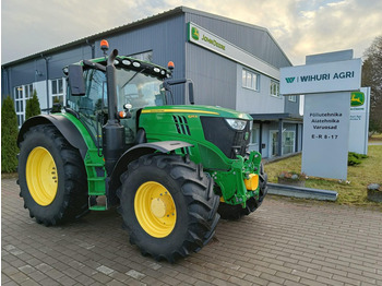 JOHN DEERE 6215R Traktor