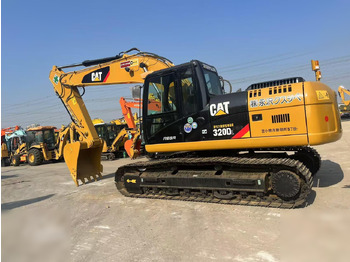 CATERPILLAR 320D Kettenbagger