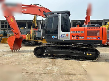 HITACHI ZX200 Kettenbagger