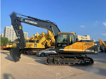 HYUNDAI Kettenbagger