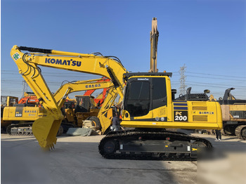 KOMATSU PC200-8 Kettenbagger