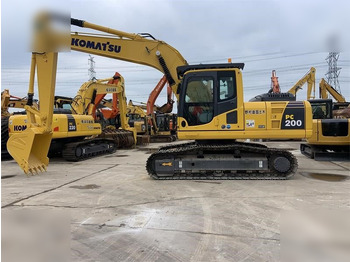 KOMATSU PC200-8 Kettenbagger
