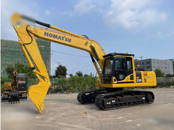 KOMATSU PC220-8 Kettenbagger