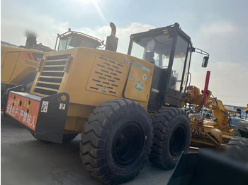 XCMG GR1803 Grader