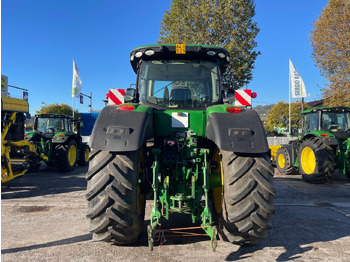 JOHN DEERE 8370 R – Leasing JOHN DEERE 8370 R: das Bild 3 JOHN DEERE 8370 R – Leasing JOHN DEERE 8370 R: das Bild 3