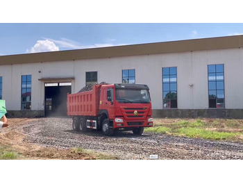 Kipper 90% New HOWO 6*4 Dump Truck HOWO 10-wheel Dump Truck in Good Condition Low Price  Hot Sale: das Bild 2