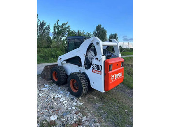 BOBCAT S300 Kompaktlader