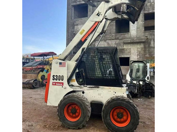 BOBCAT S300 Kompaktlader