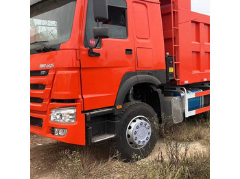 SINOTRUK HOWO Kipper