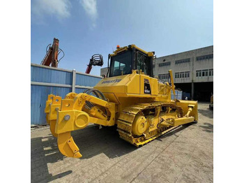 KOMATSU D65 Bulldozer