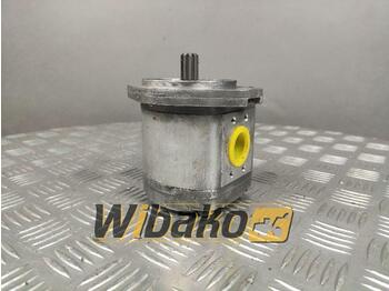 POCLAIN Hydraulikpumpe