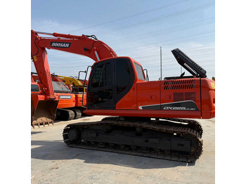 DOOSAN DX225LC-9C Kettenbagger