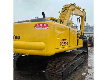 KOMATSU PC220-6 Kettenbagger
