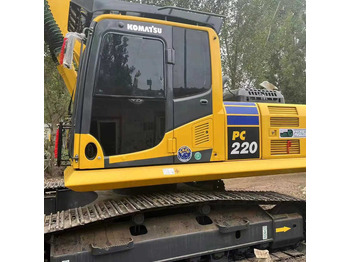 KOMATSU PC220-8 Kettenbagger