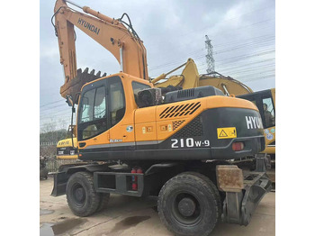 HYUNDAI Bagger