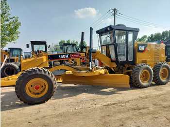 CATERPILLAR 140H Grader