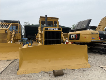 Bulldozer CATERPILLAR D7G: das Bild 2