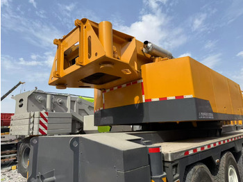 XCMG XCA260 Mobilkran