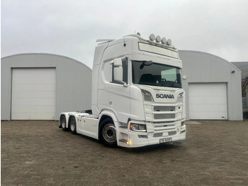 SCANIA R 650 Sattelzugmaschine