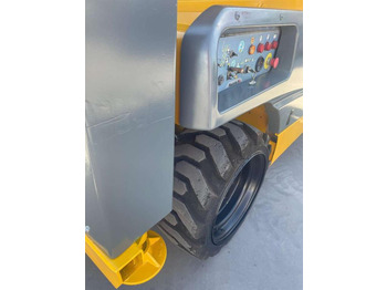 Haulotte COMPACT 12DX – Leasing Haulotte COMPACT 12DX: das Bild 5 Haulotte COMPACT 12DX – Leasing Haulotte COMPACT 12DX: das Bild 5