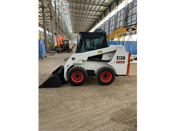 BOBCAT S130 Kompaktlader