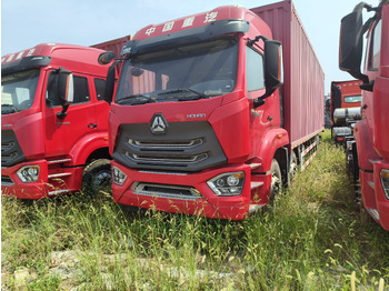 SINOTRUK HOWO Koffer LKW