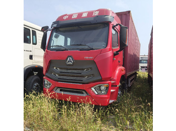 SINOTRUK HOWO Koffer LKW